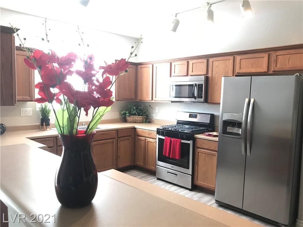 8717 Evan Lilas St, Las Vegas, NV 89148