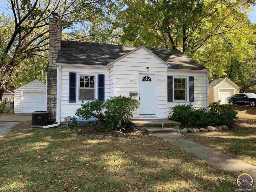 922 SW Randolph Ave, Topeka, KS 66606 Trulia