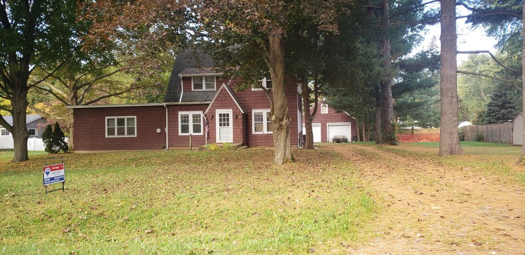 326 Dunham Dr, Battle Creek, MI 49015