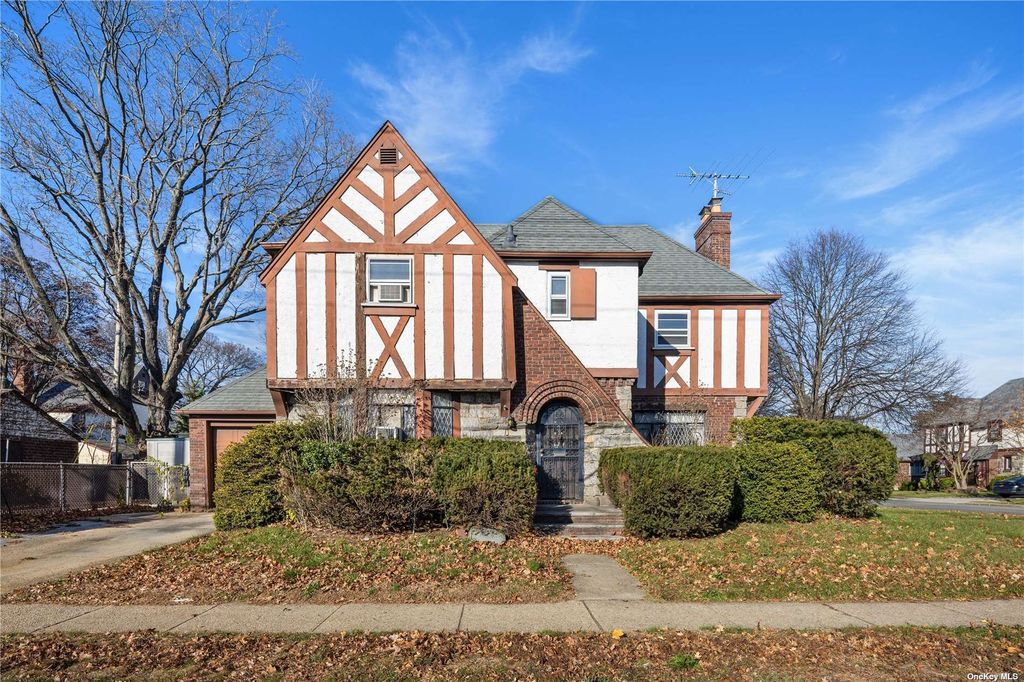 174 E Old Country Road, Mineola, NY 11501 MLS 3519057 Trulia