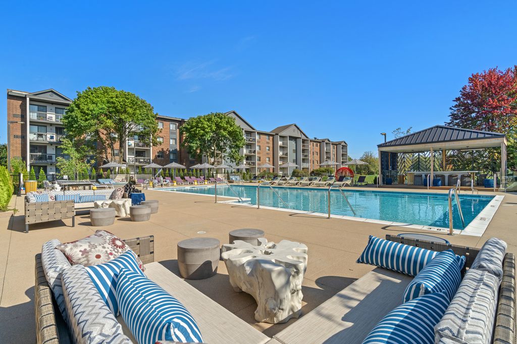 830 Foxworth Blvd #1-9305, Lombard, IL 60148