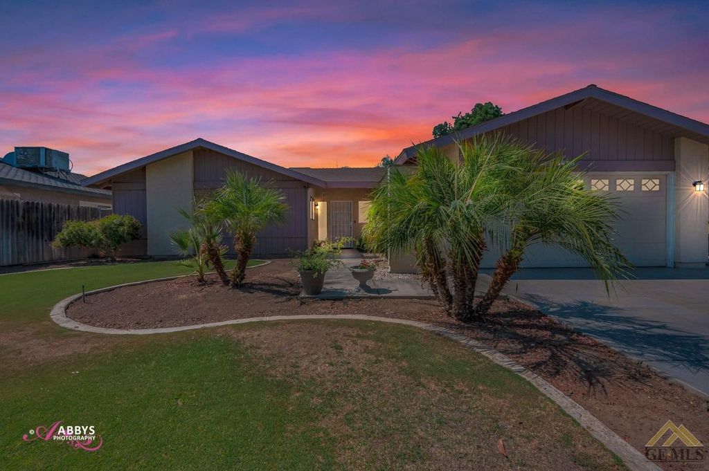 4405 Hahn Ave, Bakersfield, CA 93309