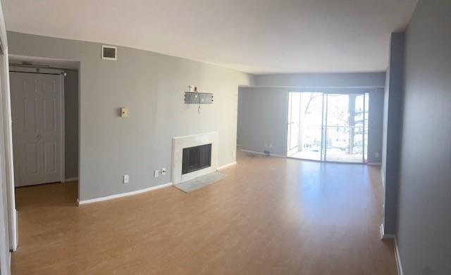 27 Pickering Ct #101, Germantown, MD 20874