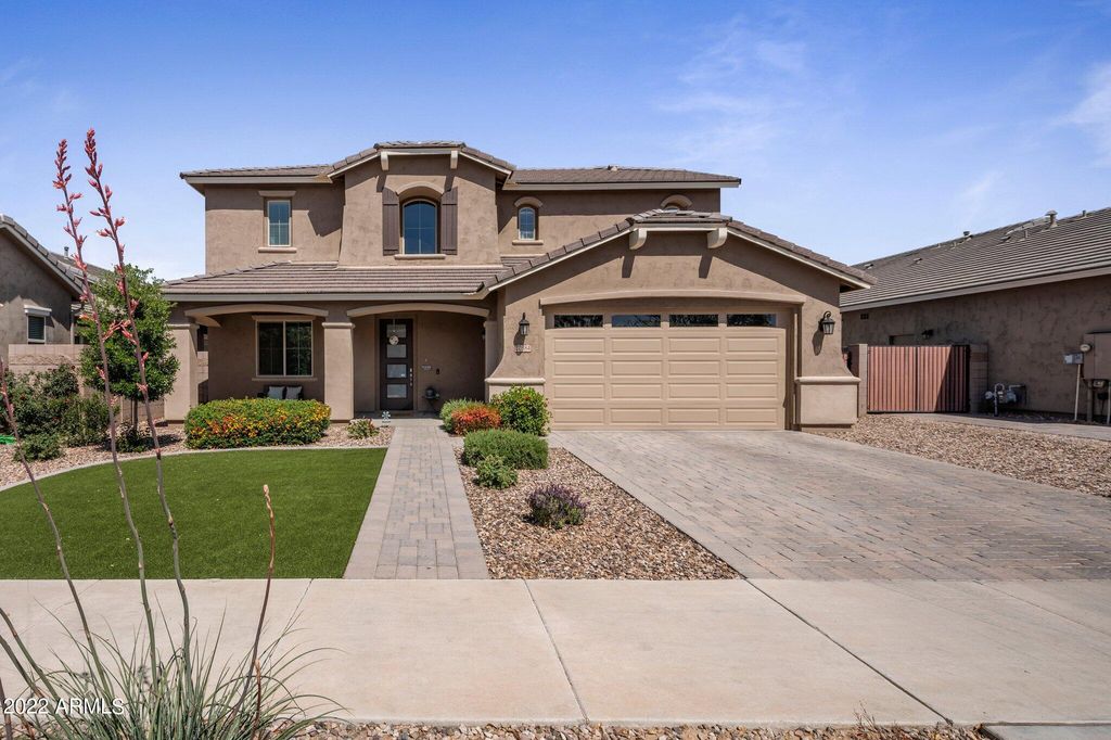 20384 E Canary Ct, Queen Creek, AZ 85142