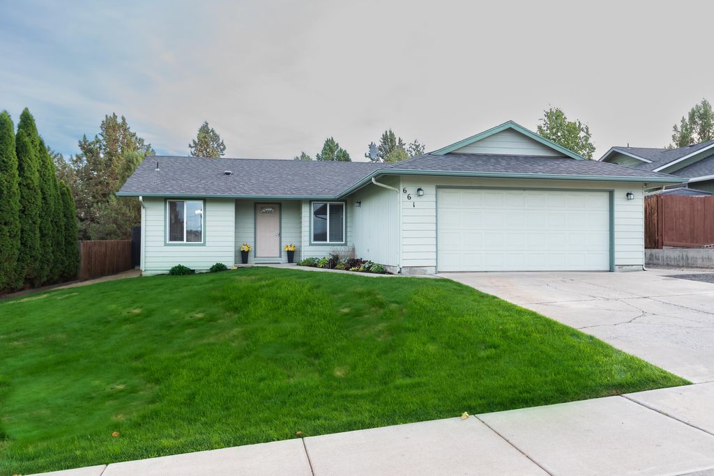 661 SW Lorraine Dr, Madras, OR 97741 MLS 220166054 Trulia