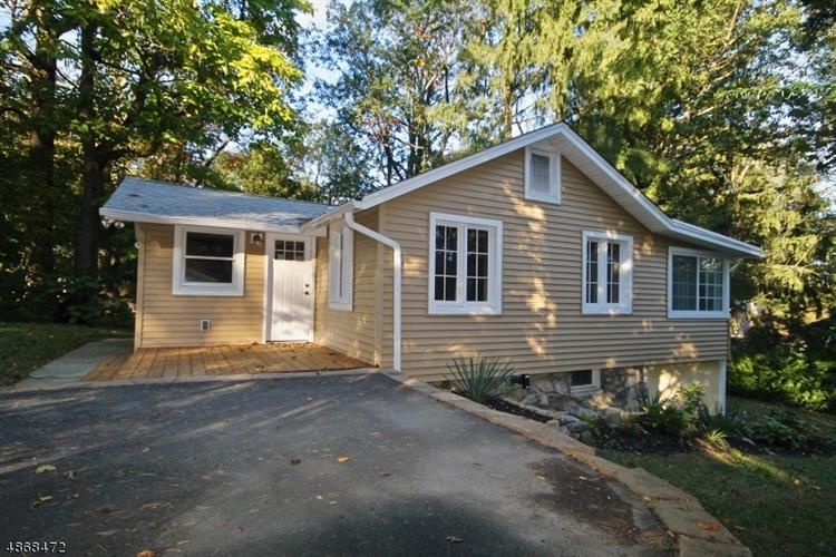 4 Kewaunee Rd, Highland Lakes, NJ 07422 Trulia