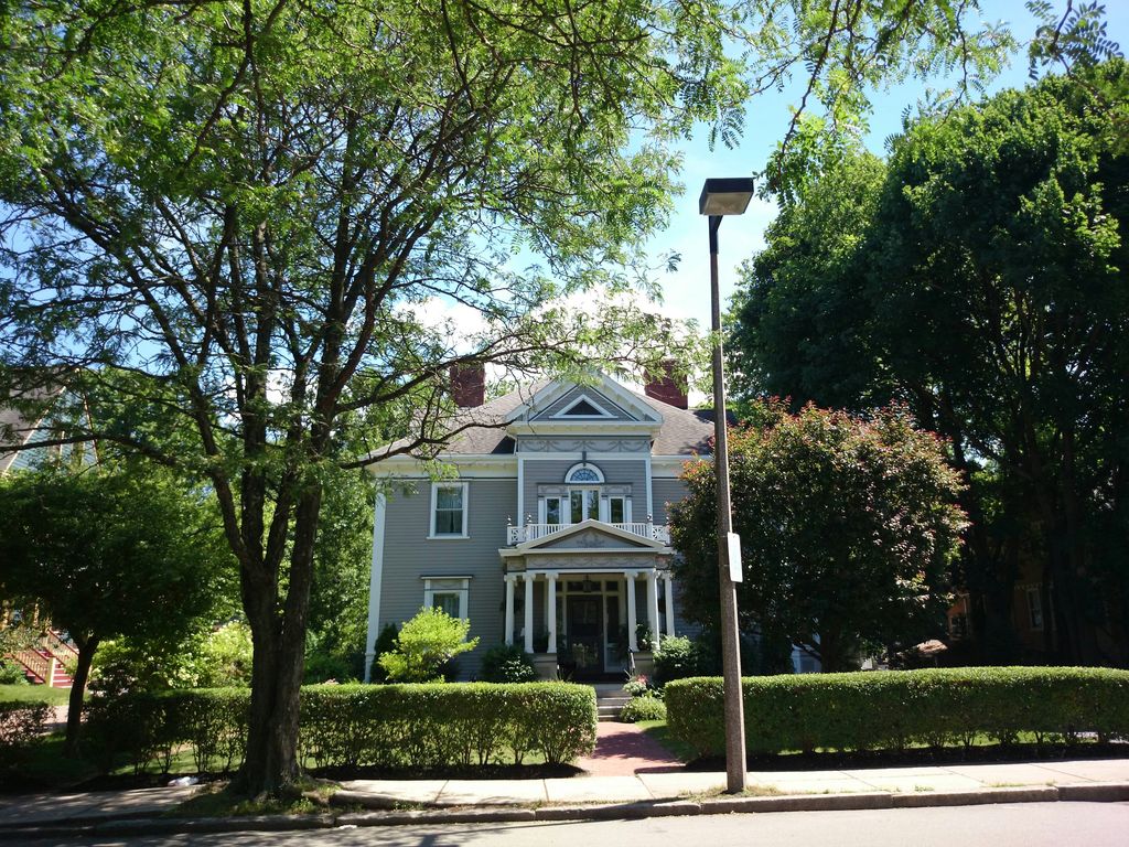 27 Melville Ave, Dorchester, MA 02124 Trulia