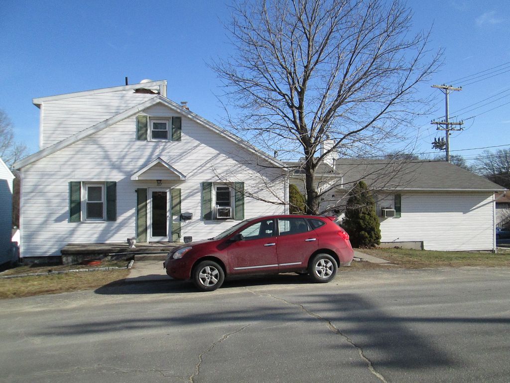 167 Bamford Ave, Waterbury, CT 06708