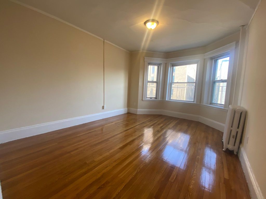 327 Huntington Ave  #22, Boston, MA 02115