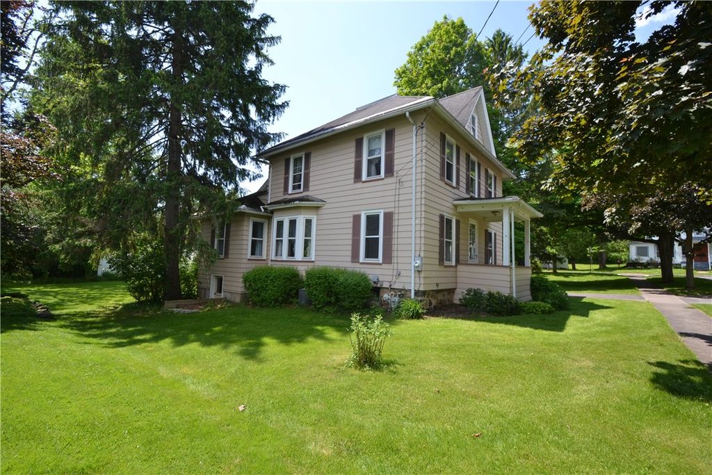 251 W Gibson St, Canandaigua, NY 14424 MLS R1541097 Trulia