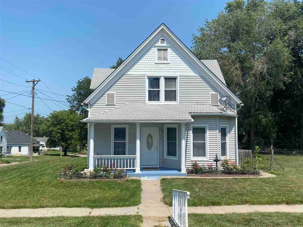 408 W 7th St, Madison, NE 68748