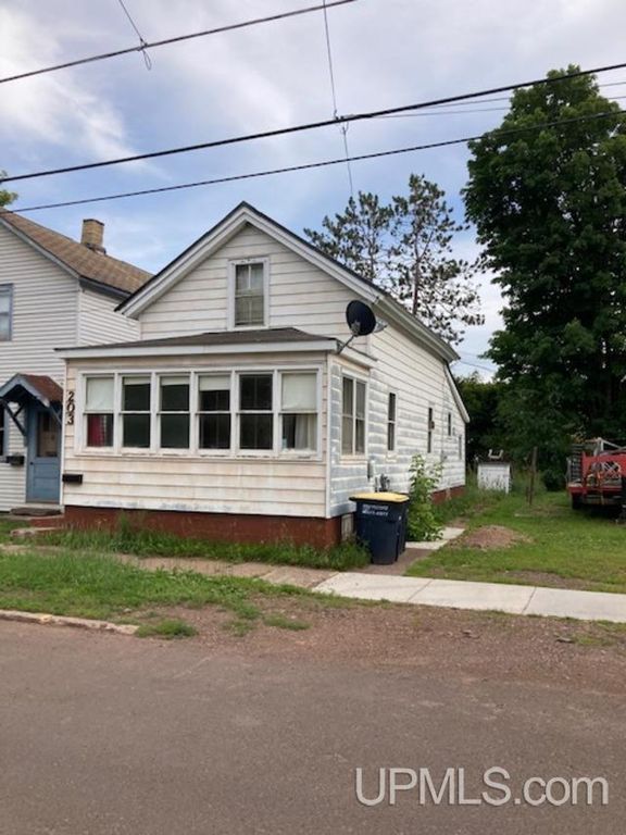 203 E Iron St, Bessemer, MI 49911 Trulia