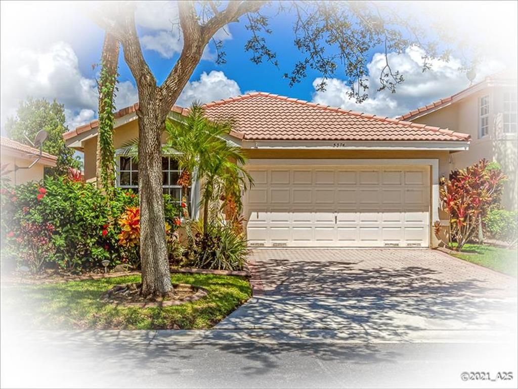 5374 NW 117th Ave, Coral Springs, FL 33076