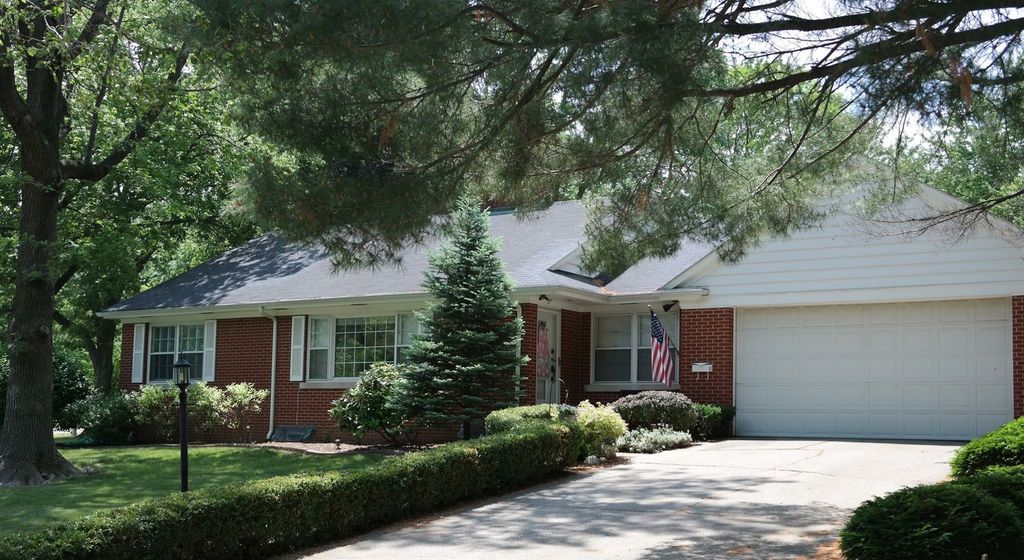 1 Wildwood Rd, Leland Grove, IL 62704 Trulia