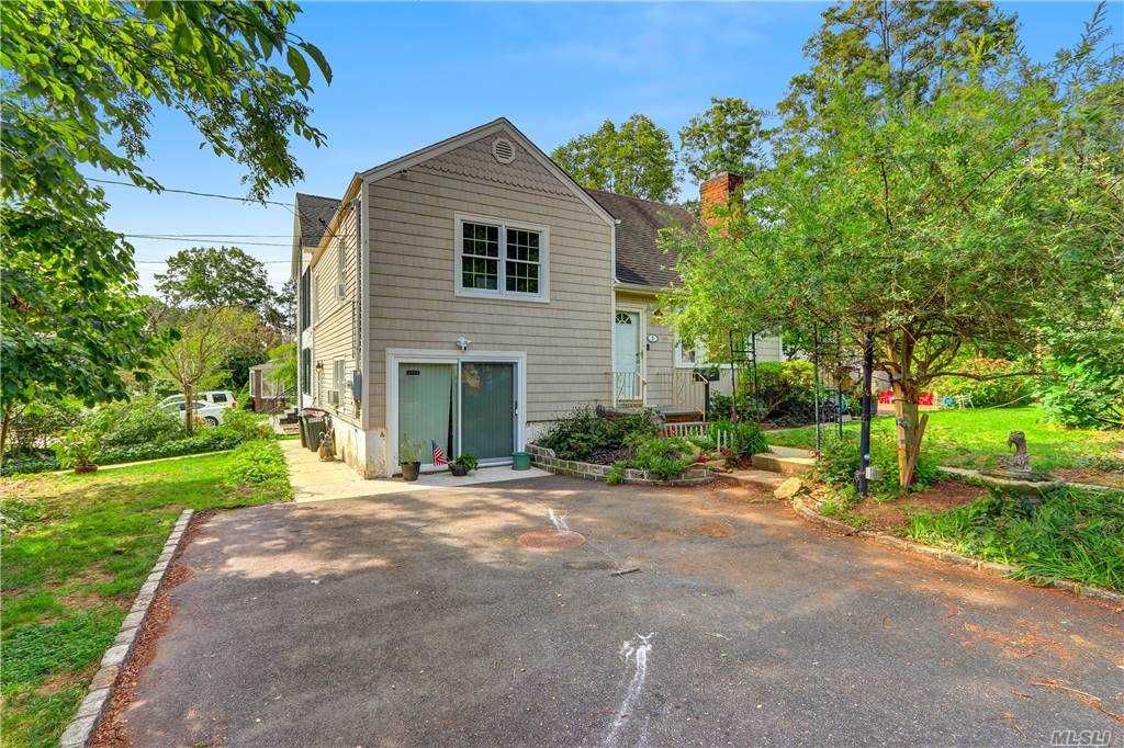 2 Willow Street, Roslyn Heights, NY 11577 Trulia