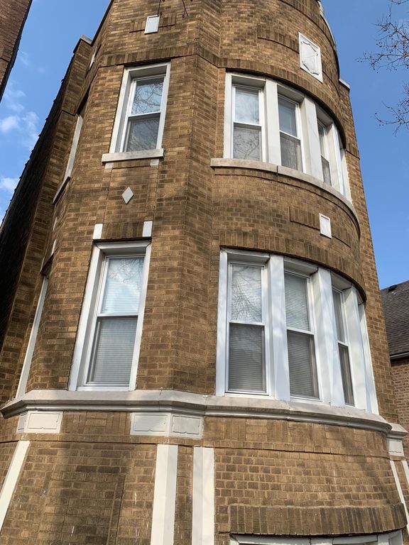 10752 S Wabash Ave #3, Chicago, IL - 4 Bed, 1 Bath Apartment - 10