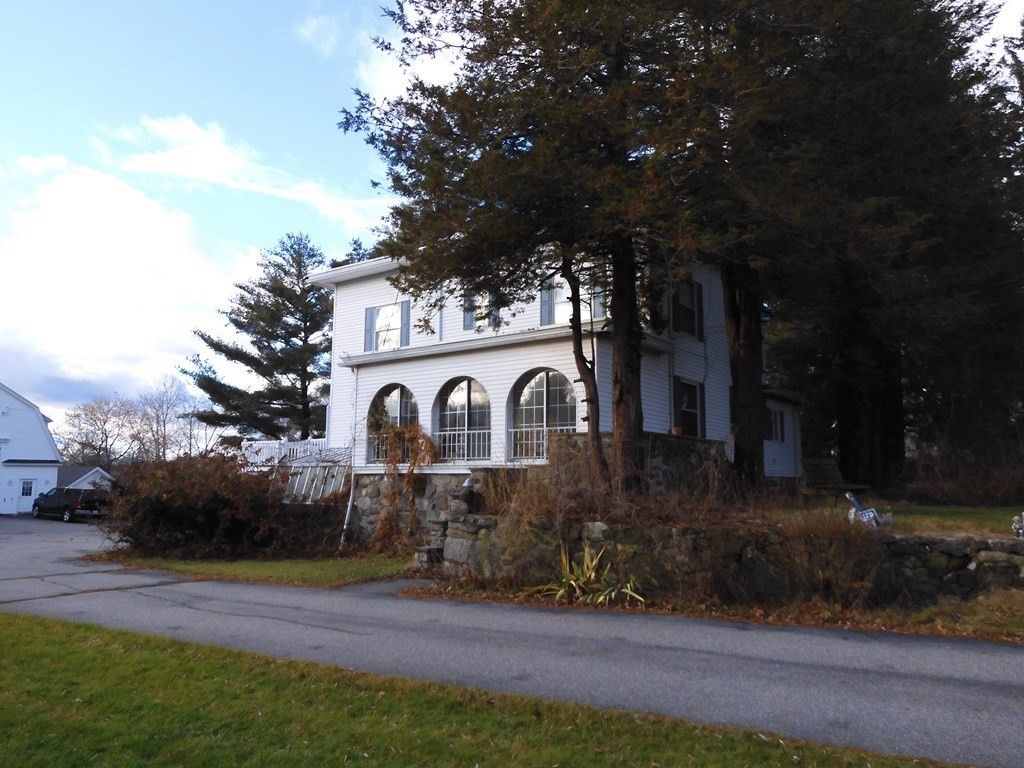 106 Howe St, Methuen, MA 01844 Trulia