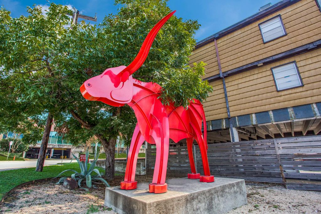 2900 Swisher St #212, Austin, TX 78705
