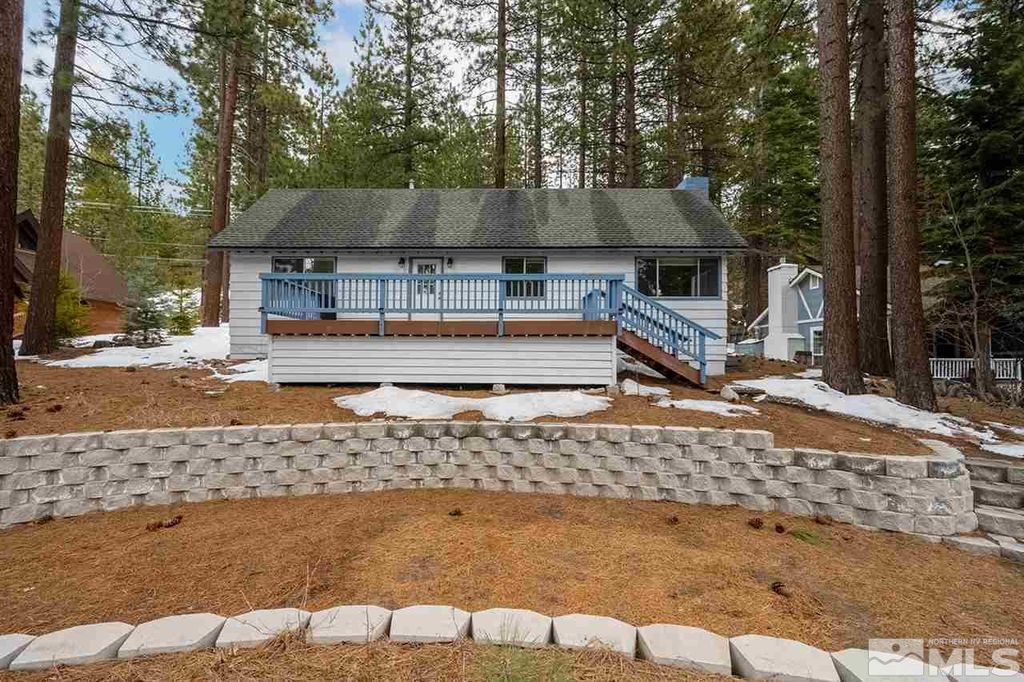 187 Pine Dr, Stateline, NV 89449