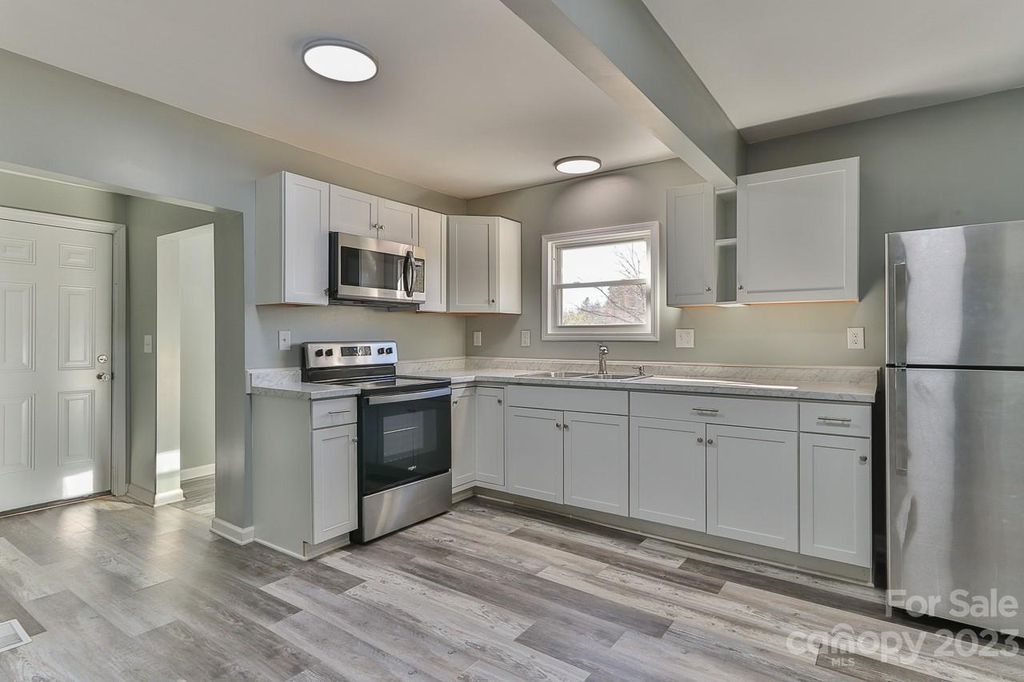 809 Connelly Springs Rd, Lenoir, NC 28645 Trulia