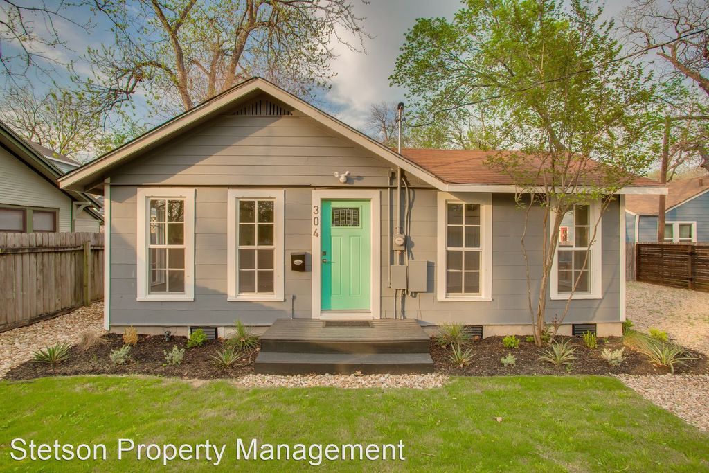 4500 Avenue H #B, Austin, TX 78751