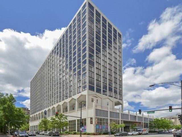 4334 N Hazel St, Chicago, IL 60613