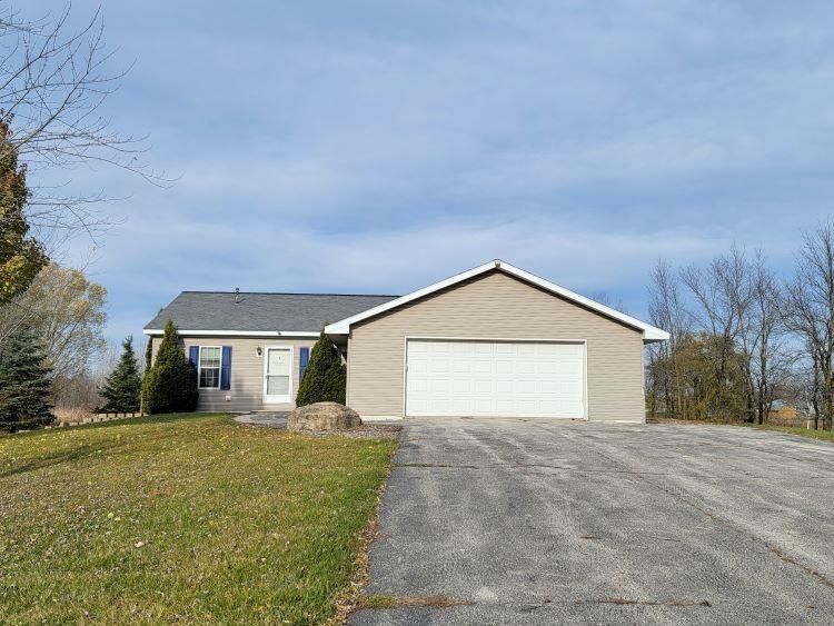 8396 S Chase Rd, Pulaski, WI 54162 Trulia