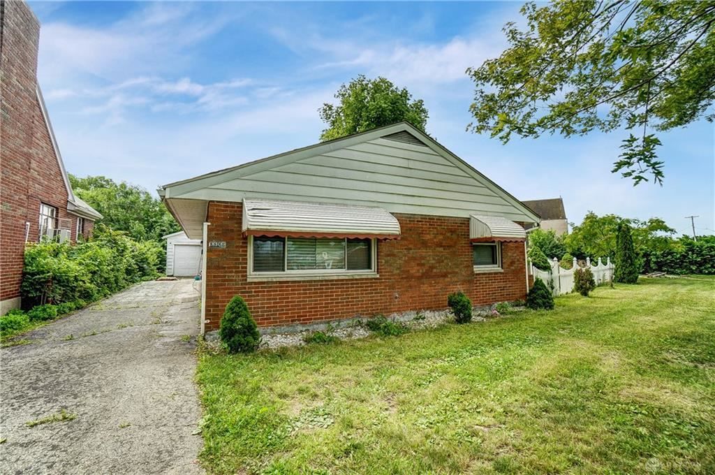 1128 Troy St, Dayton, OH 45404