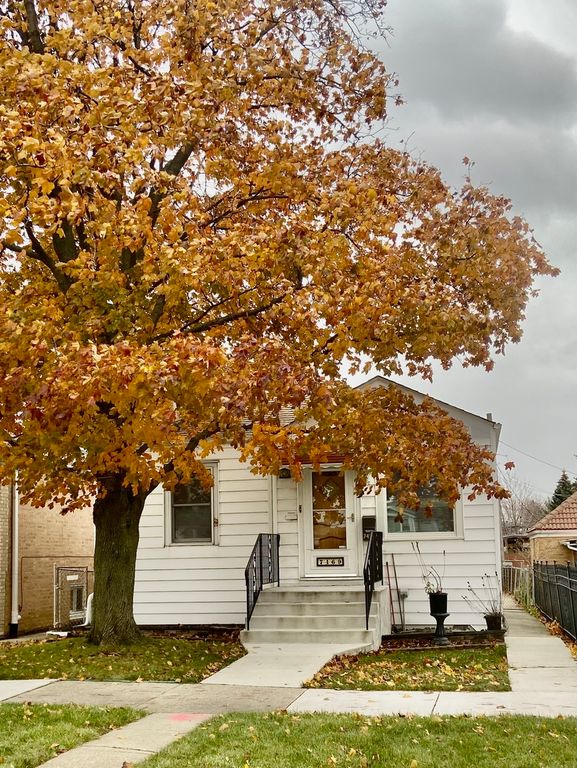 7469 W Forest Preserve Ave, Chicago, IL 60634
