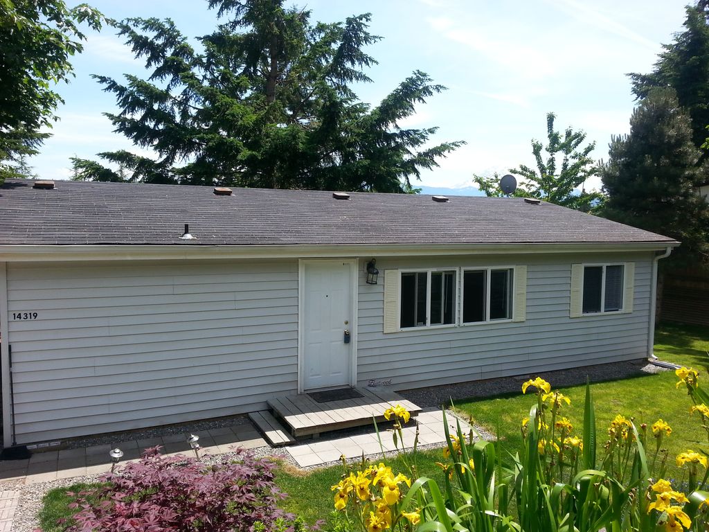 14319 215th Ave E, Bonney Lake, WA 98391