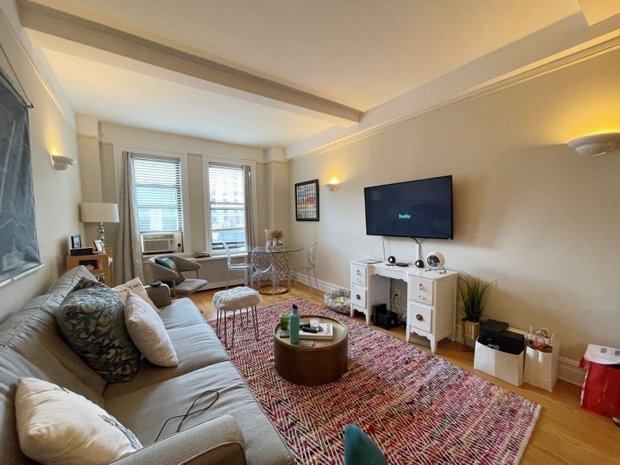 5 W th St 15a New York Ny Trulia 5 W th St 15a New York Ny Trulia