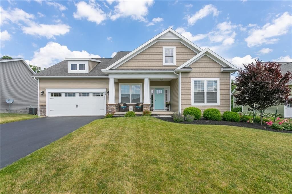 34 Tea Olive Ln, Fairport, NY 14450