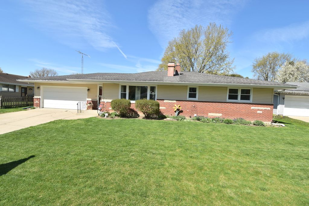 1859 Park Ave, Sycamore, IL 60178 Trulia