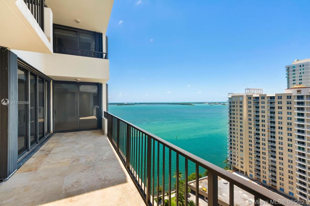 520 Brickell Key Dr #APH01, Miami, FL 33131