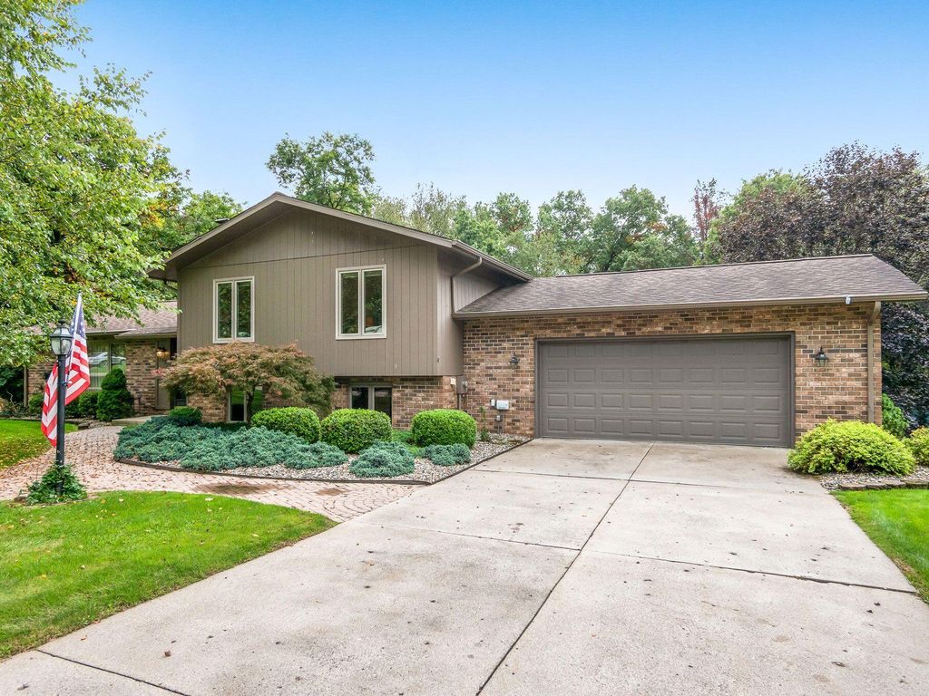 753 Wright Ln, Marshall, MI 49068