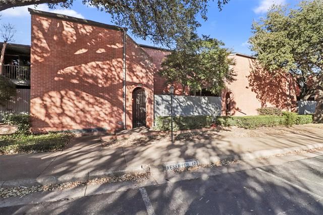 550 E Avenue J #A, Grand Prairie, TX 75050