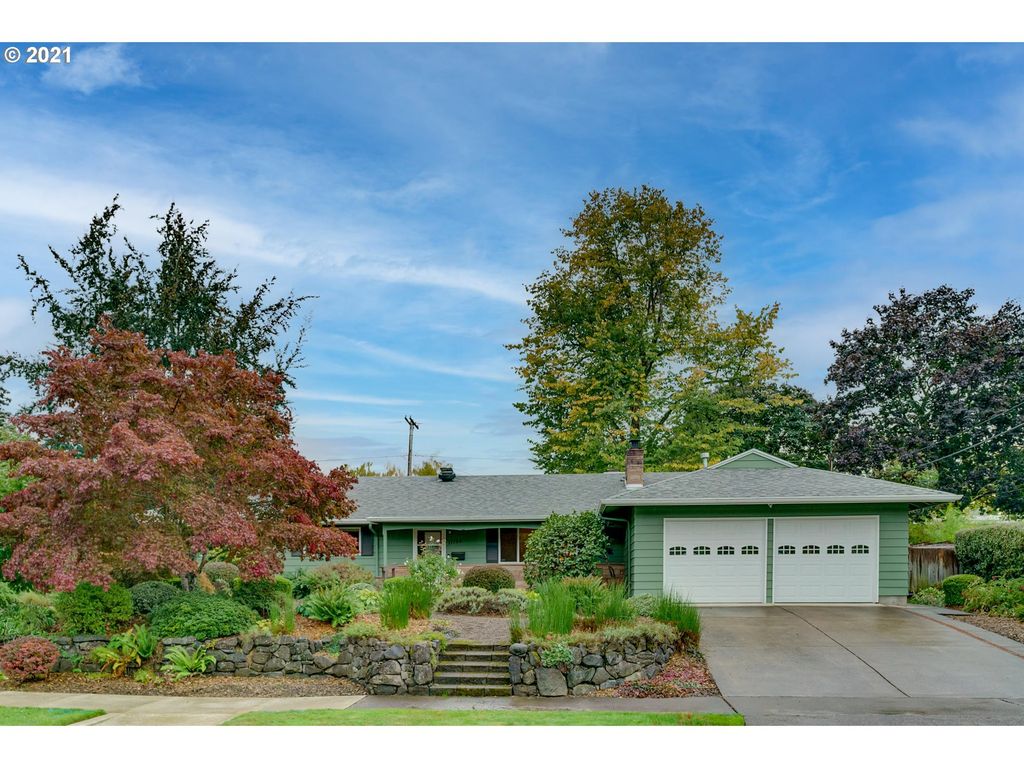 11790 SW Foothill Dr, Portland, OR 97225