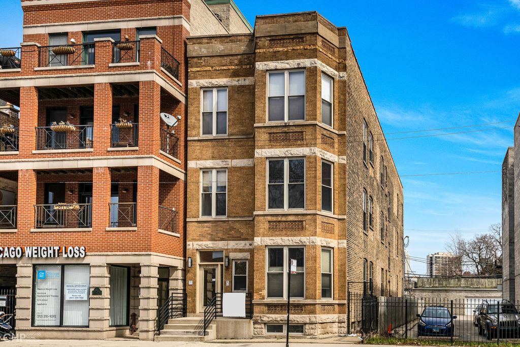 2717 N  Halsted St #1R, Chicago, IL 60614