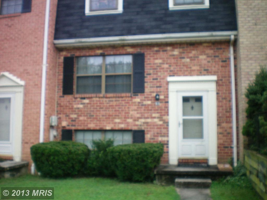3 Golden Hill Ct, Baltimore, MD 21228