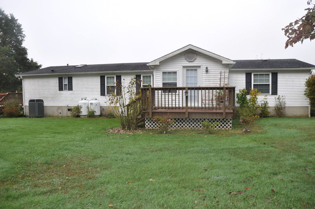 7309 Jackson River Rd, Hot Springs, VA 24445