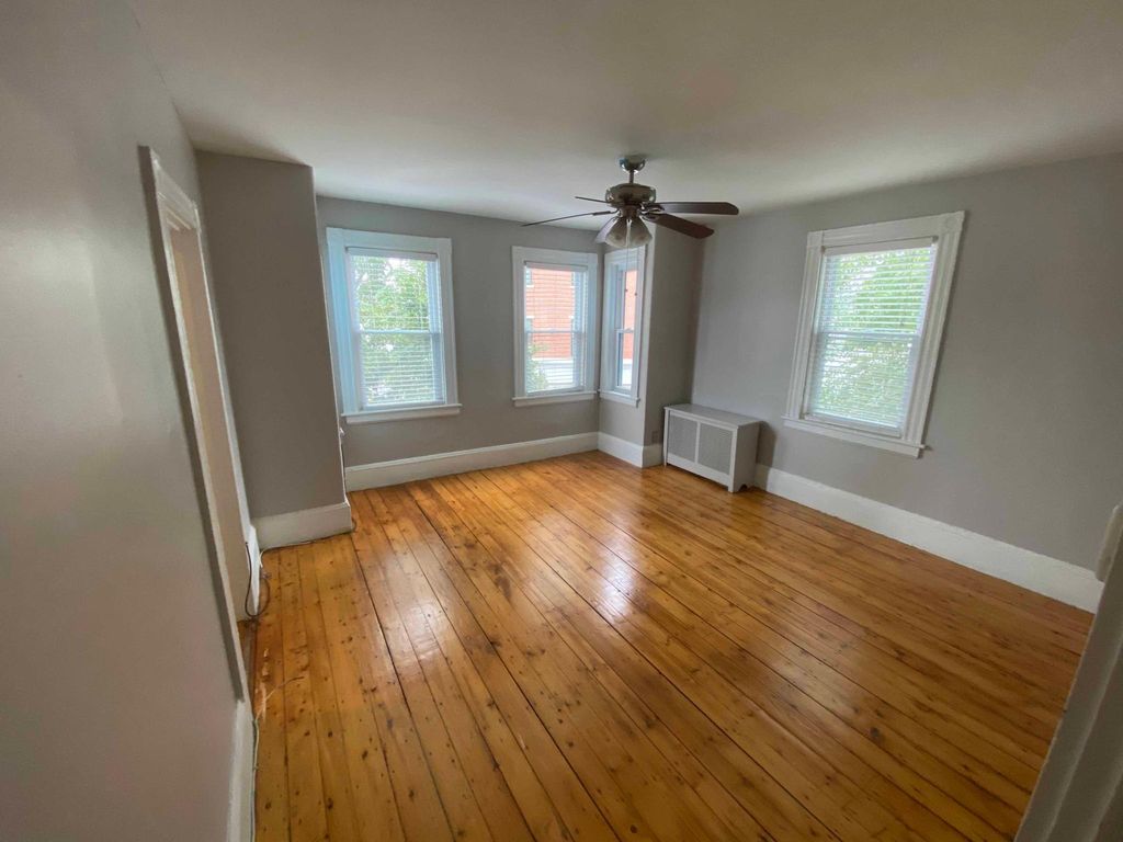 65-67 Prospect St #2, Somerville, MA 02143