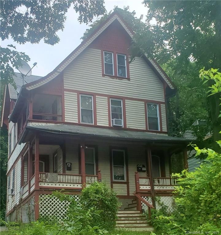 46 Manhan St, Waterbury, CT 06710