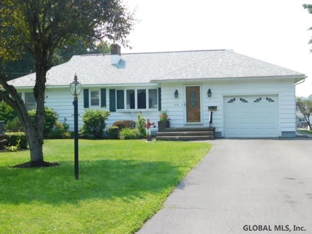 210 W 5th Ave, Johnstown, NY 12095