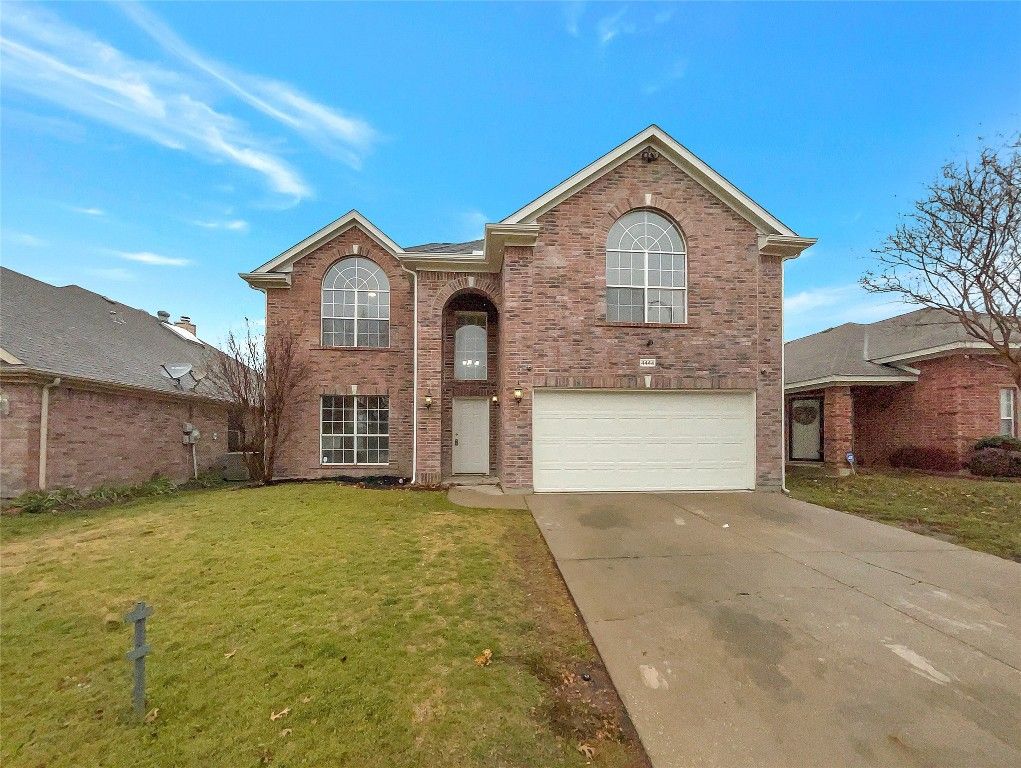 4444 Stepping Stone Dr, Fort Worth, TX 76123
