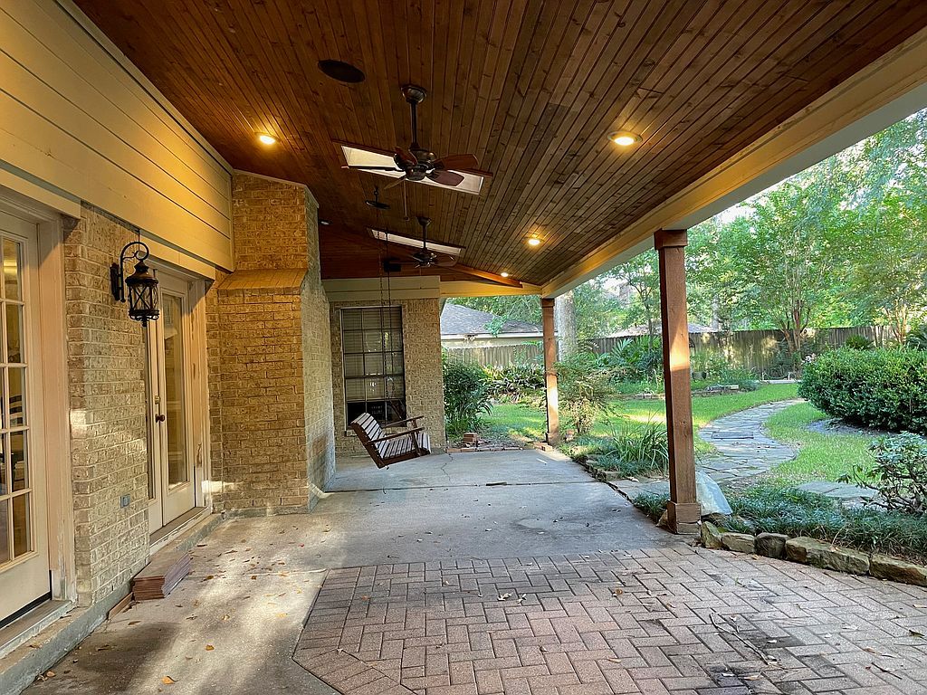 3906 Misty Gardens Ct, Kingwood, TX 77339