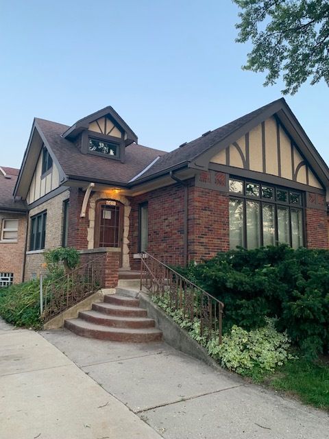 6631 N Ottawa Ave, Chicago, IL 60631