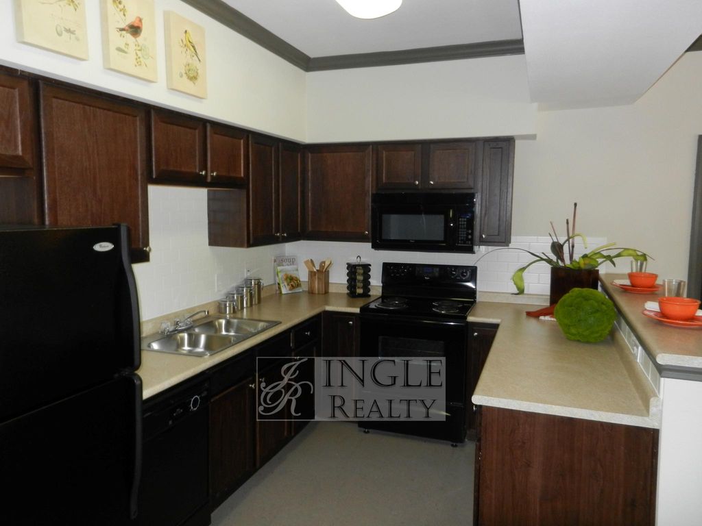 1901 Aquarena Springs Dr, San Marcos, TX 78666