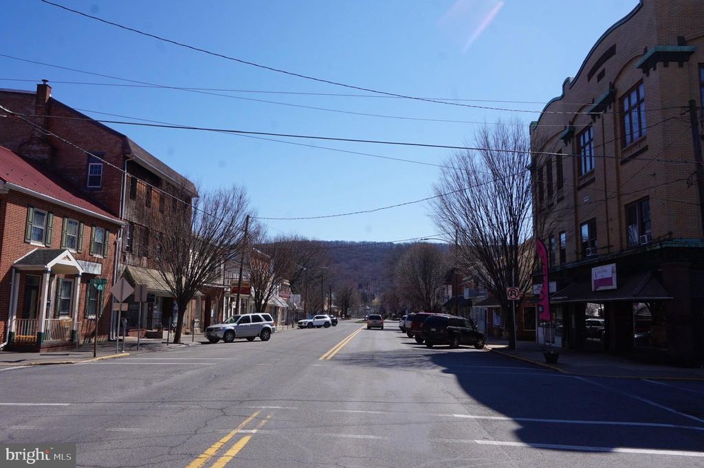 258 Market St, Millersburg, PA 17061 MultiFamily Home MLS
