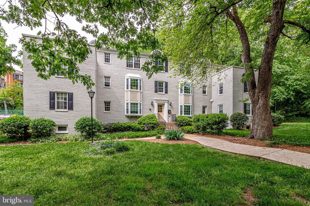 706 S  Arlington Mill Dr #18203, Arlington, VA 22204