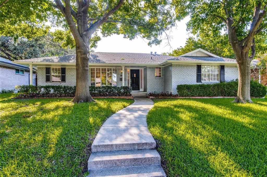 12024 Brookmeadow Ln, Dallas, TX 75218